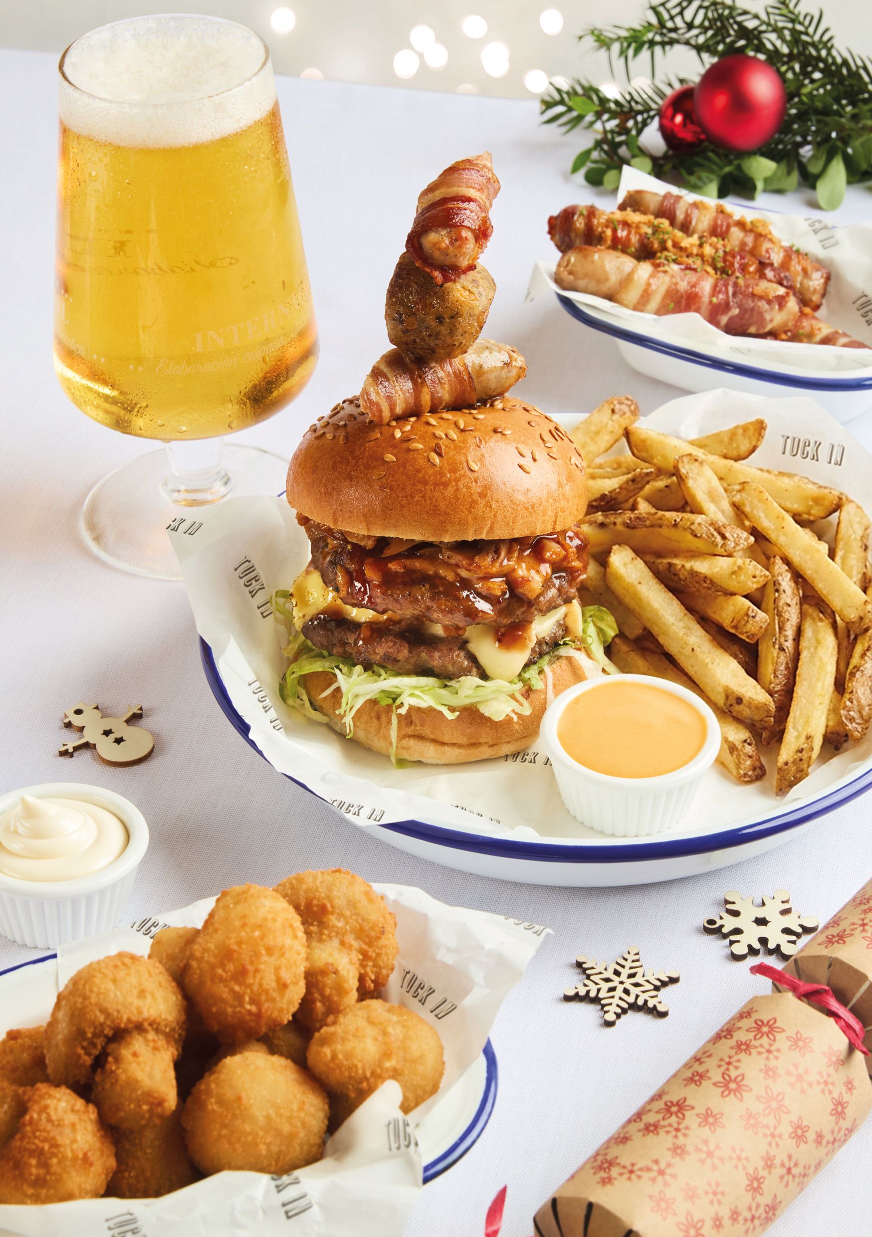 Festive Lunch & Dinner at The Radclyffe Arms in Middleton Junction, Manchester
